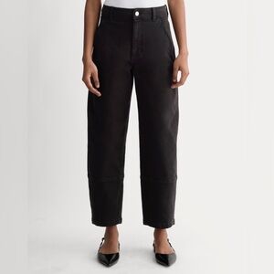 Everlane The Utility Barrel Pant in black color